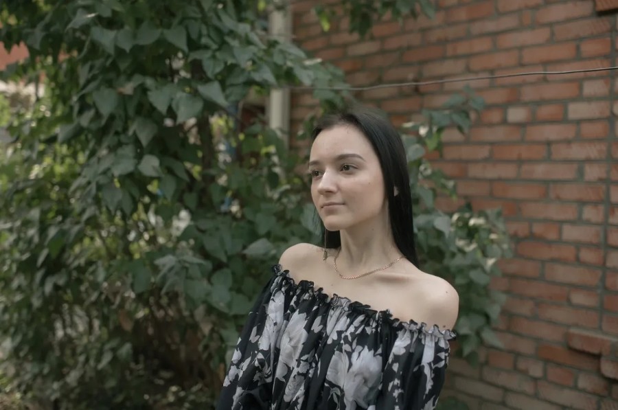 «Я умру, когда мне исполнится 18 лет?». «Новая Газета» рассказала историю 17-летней девушки со СМА из Краснодара