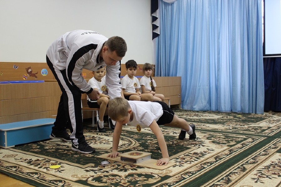  �������� ���������� ����� ������ �������� ��� 