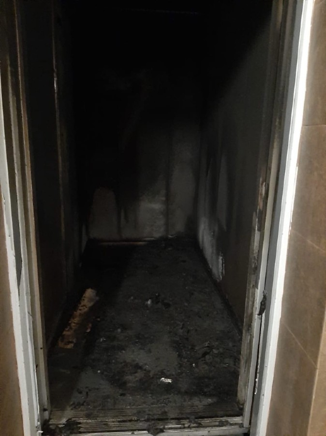 Из-за горящего лифта из многоэтажки в Горячем Ключе эвакуировали 94 человека