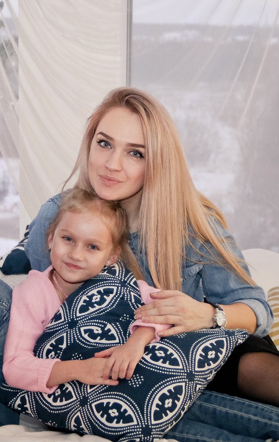 Жительница Геленджика сообщила, что минздрав Кубани не обеспечивает препаратом ее дочь с муковисцидозом и еще минимум 30 семей