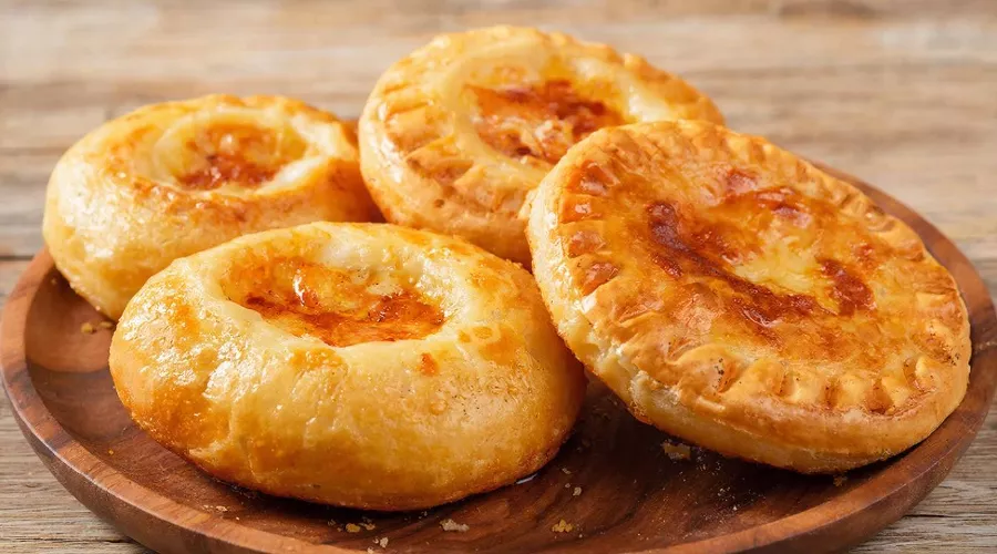 пирожки &copy;&nbsp;Изображение сгенерировано нейросетью Gigachat