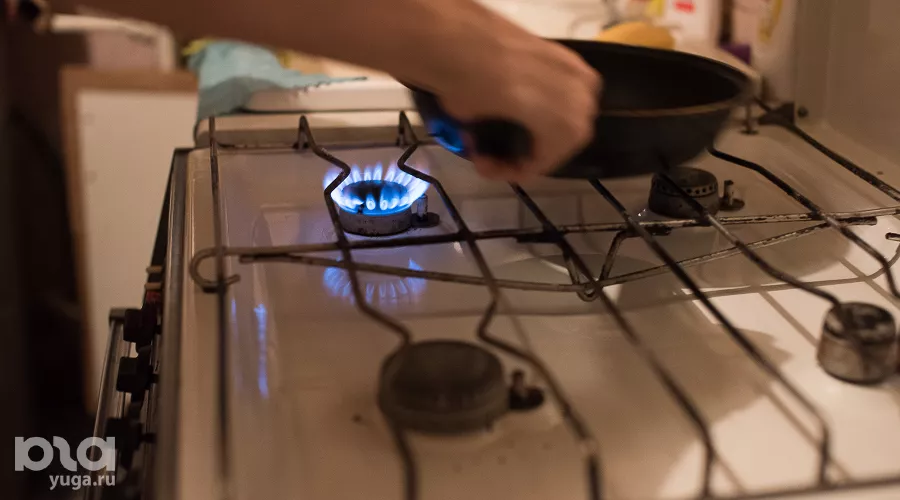 Газовая плита &copy;&nbsp;Фото Елены Синеок, Юга.ру