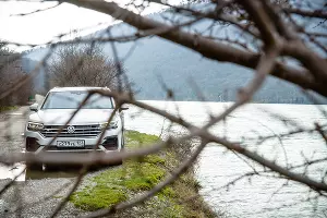 Новое поколение Volkswagen Touareg &copy;&nbsp;Фото Евгения Мельченко, Юга.ру