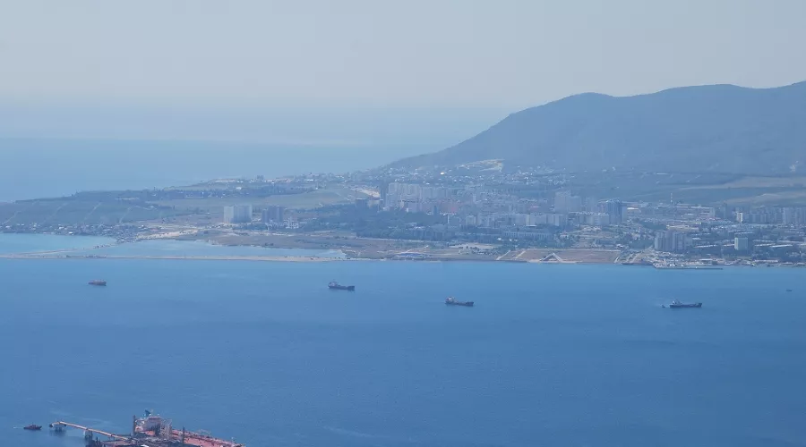 Цемесская бухта в Новороссийске &copy;&nbsp;Фото Arthur Vanzetti, commons.wikimedia.org, CC BY 3.0