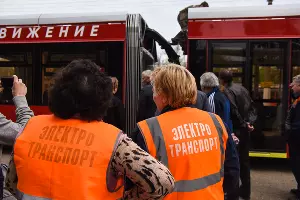 Новый трехсекционный трамвай "Витязь"  &copy;&nbsp;Елена Синеок, ЮГА.ру