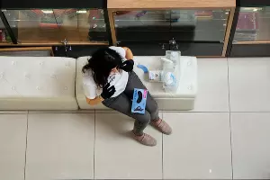 Первый день работы краснодарских ТРЦ после карантина &copy;&nbsp;Фото Дмитрия Леснова, Юга.ру