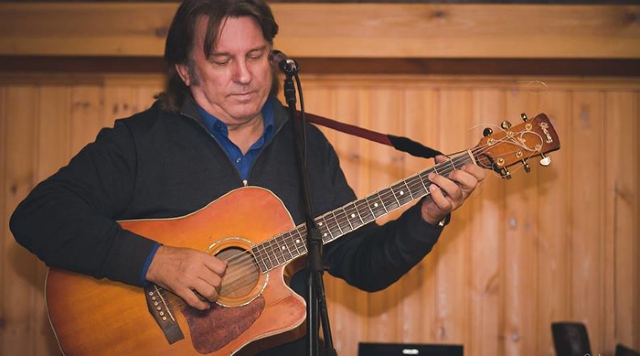  © Фото с личной страницы Юрия Лозы в Facebook, facebook.com/profile.php?id=100002060649390