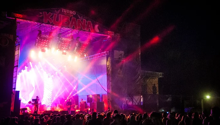 "Дельфин" на KUBANA-2014 &copy;&nbsp;Елена Синеок, ЮГА.ру