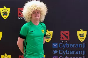 Александр «XBOCT» Дашкевич &copy;&nbsp;Фото с официального сайта ФК &laquo;Анжи&raquo;