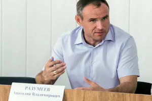 Анатолий Разумеев &copy;&nbsp;Фото пресс-службы администрации Крымского района