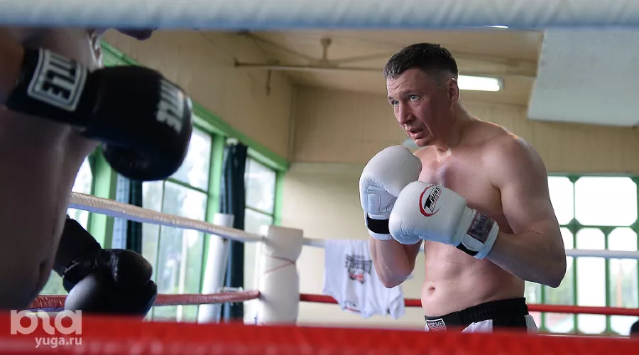 Тренировка по боксу Ника Мороза &copy;&nbsp;Михаил Ступин, ЮГА.ру