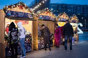 Новогодние ярмарки Краснодара &copy;&nbsp;Фото Елены Синеок, Юга.ру