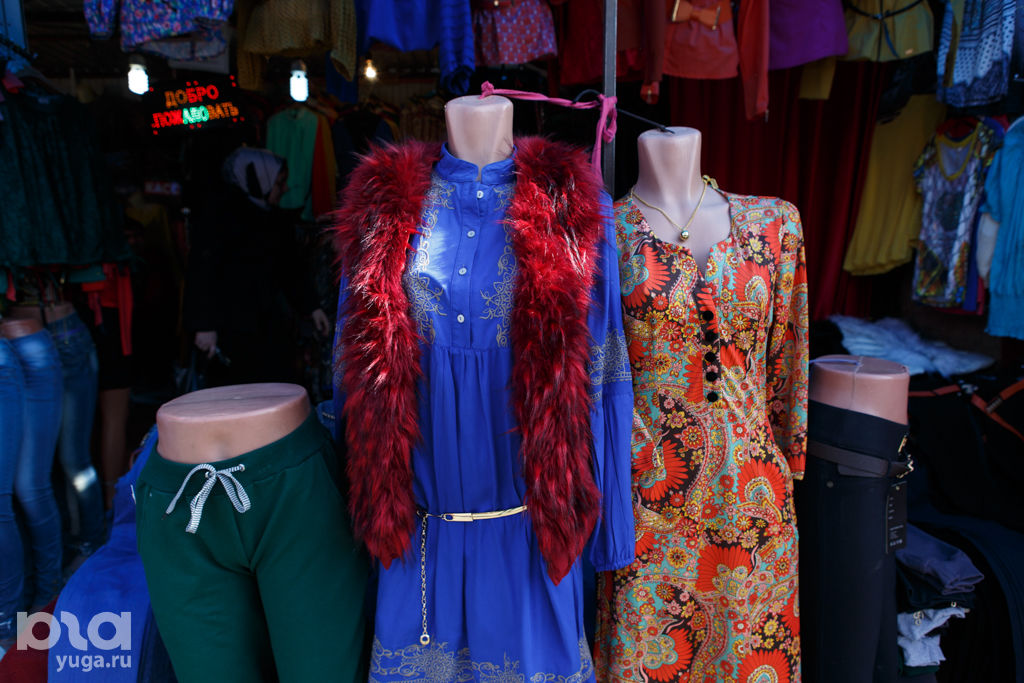 Красный рынок хасавюрт. Хасавюрт рынок титаник. Хасавюрт зеленый рынок. Хасавюрт город рынок. Хасавюрт дагестан рынок.