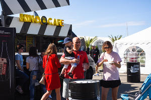 Фестиваль серф-культуры Locals Only в Сочи &copy;&nbsp;Фото Елены Синеок, Юга.ру