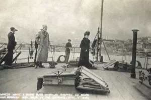 Крым, Ялта. Мария Федоровна и Николай Николаевич на борту британского линкора «Мальборо», 11 апреля 1919 год &copy;&nbsp;Изображение находится в общественном достоянии