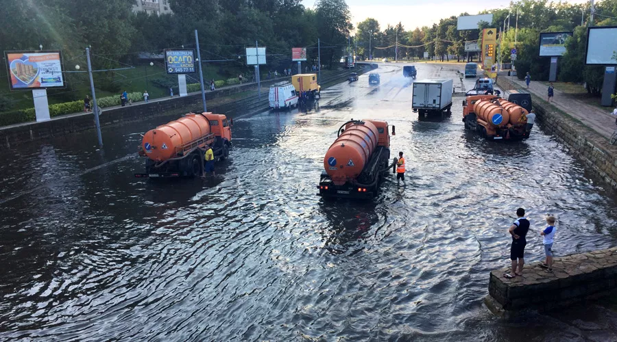 Последствия ливня в Краснодаре &copy;&nbsp;Фото Дмитрия Пославского, Юга.ру