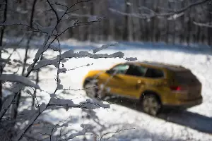 За снегом на Volkswagen Teramont &copy;&nbsp;Фото Елены Синеок, Юга.ру