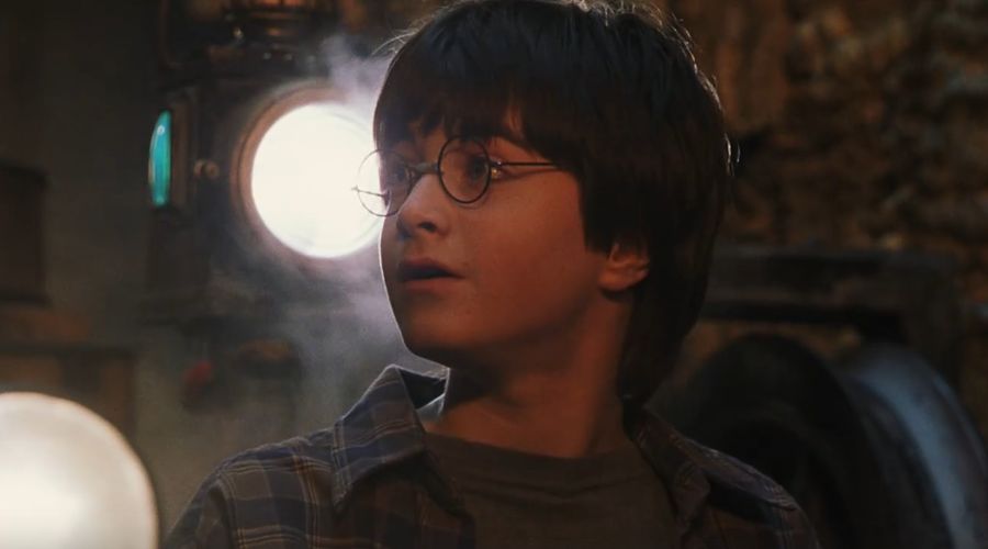 Кадр из фильма «Гарри Поттер и философский камень» &copy;&nbsp;Скриншот видео с Rutube-канала &laquo;ТВОЙ КИНОТЕАТР | MOVIE TIME CINEMA&raquo;