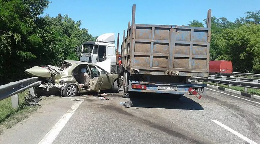 ДТП в Динском районе &copy;&nbsp;Фото пресс-службы ГУ МВД по Краснодарскому краю