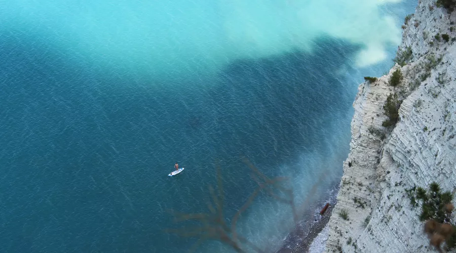 Голубая бездна, Джанхот &copy;&nbsp;Фото Марины Солошко, Юга.ру