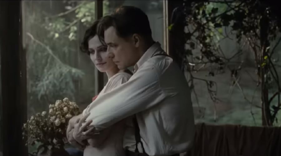 Кадр из трейлера к фильму «Мастер и Маргарита» © Скриншот видео с YouTube-канала «Киноафиша Трейлеры», www.youtube.com/@user-be3kb8ny3m