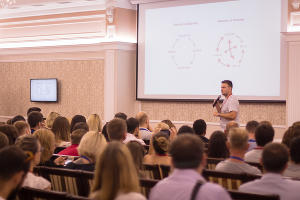 Мастер-класс Романа Тарасенко в рамках Alfa Business Week &copy;&nbsp;Фото предоставлено организаторами