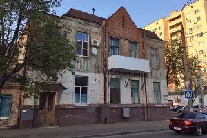 Дом доходный Е.Н. Козловой («Дом с розой»), 1912 г., архитектор А.А. Козлов &copy;&nbsp;Фото Анастасии Тищук для Юга.ру