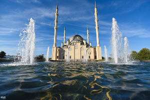 Мечеть "Сердце Чечни" в Грозном © Фото Елены Синеок, Юга.ру