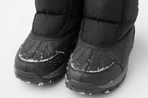 ботинки &copy;&nbsp;Сгенерировано нейросетью Gigachat