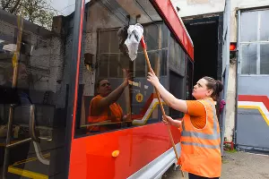 Новый трехсекционный трамвай "Витязь"  &copy;&nbsp;Елена Синеок, ЮГА.ру