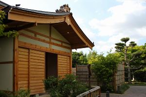 Храм для медитаций в Японском саду парка «Краснодар» © Фото Марины Солошко, Юга.ру