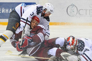 Гала-матч Ночной хоккейной лиги в Сочи © Нина Зотина, ЮГА.ру