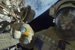 Российские космонавты провели работы в открытом космосе 17 августа 2017 года &copy;&nbsp;Фото из группы vk.com/roscosmos