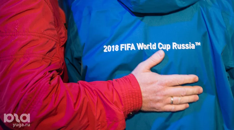 Комиссия ФИФА посетила стадион "Фишт" в Сочи  &copy;&nbsp;Нина Зотина, ЮГА.ру