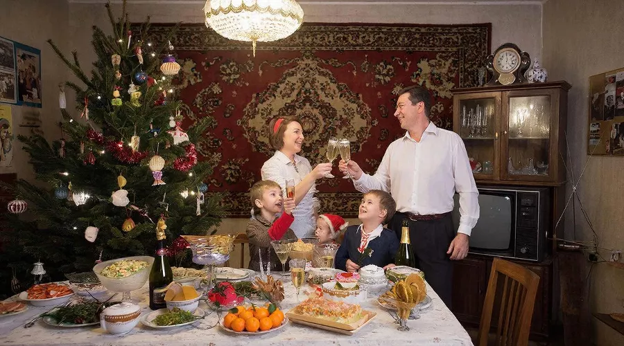 новый год СССР &copy;&nbsp;Сгенерировано с помощью нейросети Gigachat