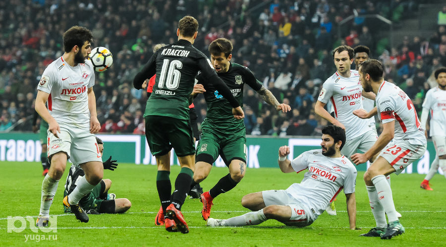 «Краснодар» потерпел разгромное поражение от «Спартака» © Фото Елены Синеок, Юга.ру