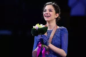 Евгения Медведева &copy;&nbsp;Фото с сайта teamrussia.pro