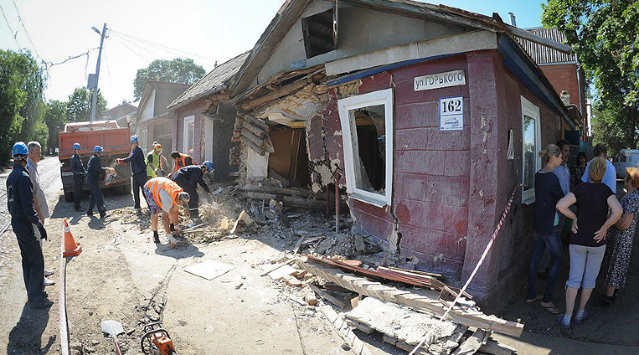 Разрушенный трамваем дом в Краснодаре  &copy;&nbsp;Алёна Живцова, ЮГА.ру