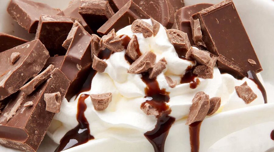 десерт &copy;&nbsp;Изображение сгенерировано нейросетью Gigachat