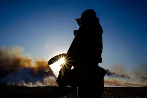 Могукоровка. Пятые сутки пожара &copy;&nbsp;Фото Каси Кульковой, группа &laquo;Добровольные пожарные Кубани&raquo;