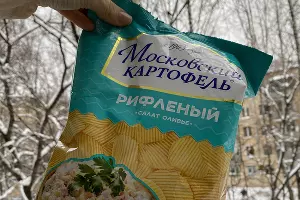 Чипсы со вкусом &laquo;Салат оливье&raquo; от &laquo;Московского картофеля&raquo; &copy;&nbsp;Фото Антона Быкова, Юга.ру