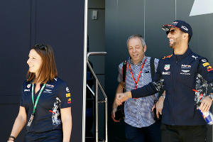 Дэн Риккардо. Гран-при России «Формулы-1» в 2017 году © Фото Евгения Мельченко, Юга.ру