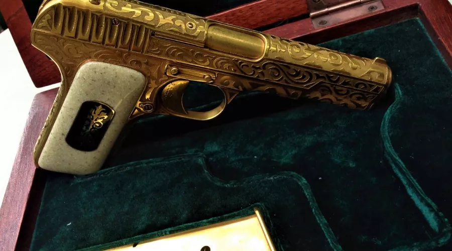  &copy;&nbsp;Кадр из видео канала &laquo;Gold Guns&raquo; на youtube.com, youtube.com/channel/UC--xXQZ6cxPStO3CWIDlJ3A