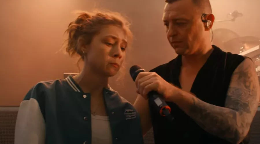 Кадр из трейлера к фильму «Все, что тебя касается» &copy;&nbsp;Скриншот видео с youtube-канала &laquo;Киноафиша Трейлеры&raquo;