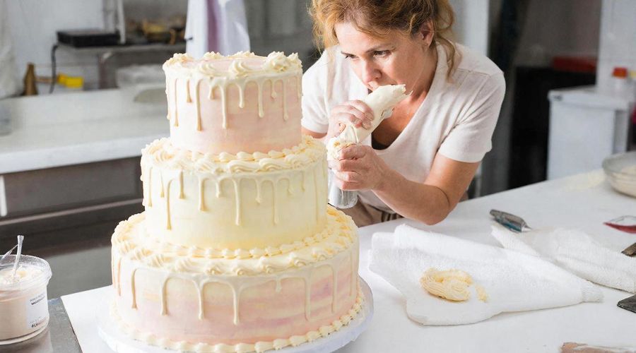 торт &copy;&nbsp;Изображение сгенерировано нейросетью Gigachat