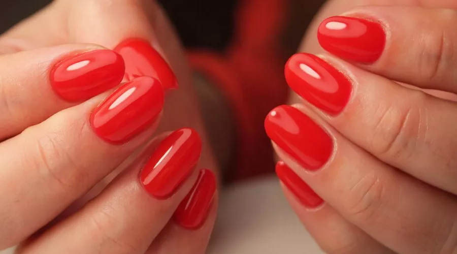 маникюр &copy;&nbsp;Изображение сгенерировано нейросетью Gigachat