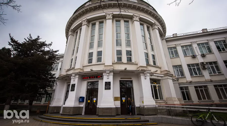 Здание КубГТУ на Красной &copy;&nbsp;Фото Елены Синеок, Юга.ру