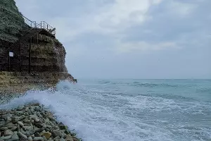 Пляж &laquo;Сосновка&raquo; в Геленджике &copy;&nbsp;Фото Марии Карагёзовой