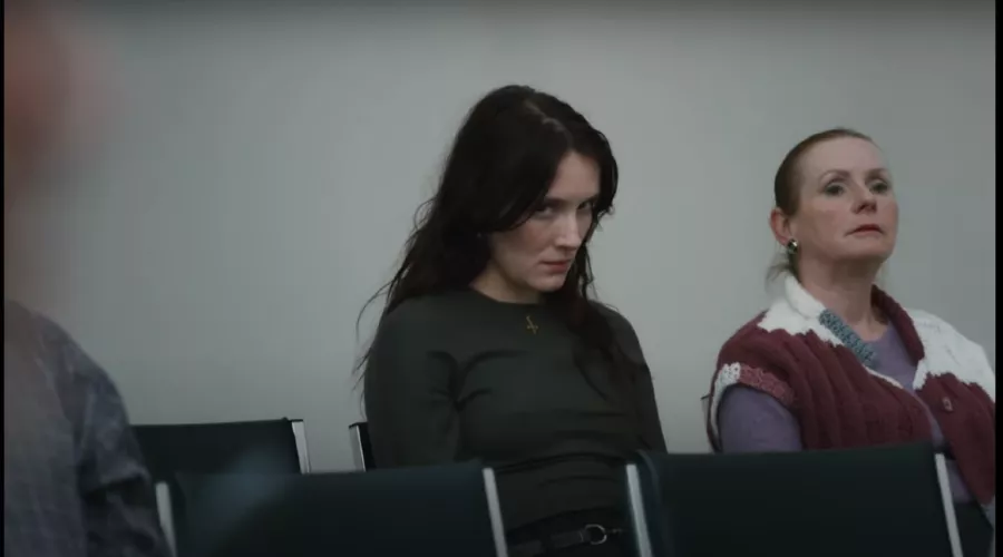 Кадр из трейлера к фильму «Красные комнаты» &copy;&nbsp;Скриншот видео с YouTube-канала Kinoman, www.youtube.com/channel/UC6A-Z0jDKemh9-CwGbj5yog