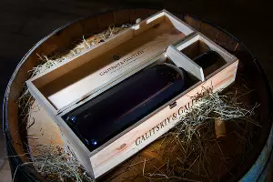 Артемий Лебедев разработал логотип винодельни «Галицкий и Галицкий» &copy;&nbsp;Фото с сайта artlebedev.ru/gng/